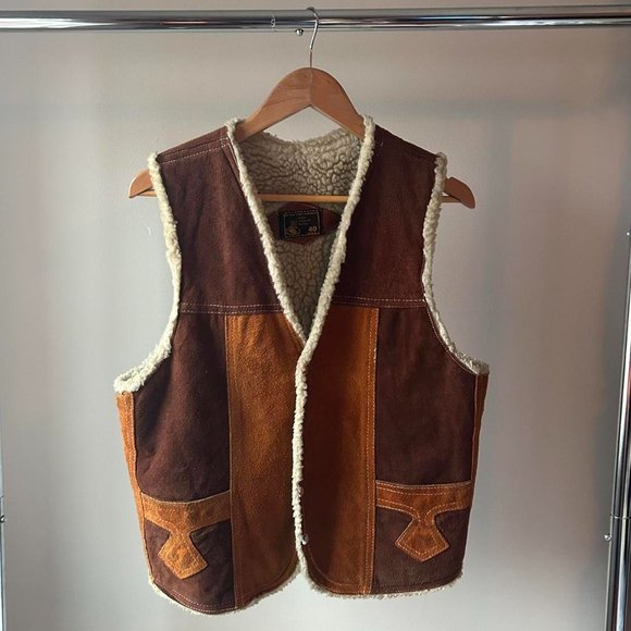VINTAGE LEATHER SHEARLING-STYLE WESTERN SUEDE BROWN VEST ADULT SIZE 40 - Picture 4 of 6